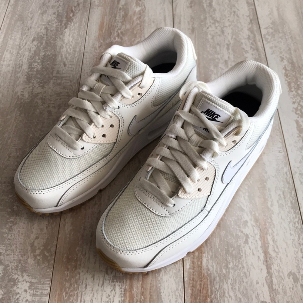 NWT Nike ID Air Max 90 Custom! - Picture 2 of 7